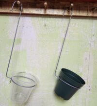 Round plastic pot holder - 4 inches