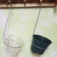 Round plastic pot holder - 5 inches