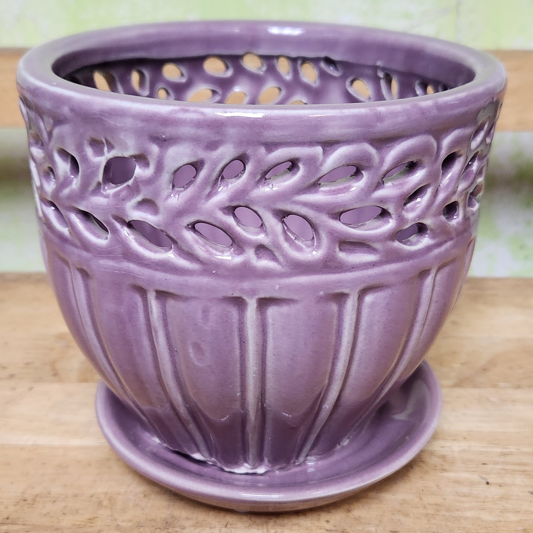 O-LOTUS16 Lace ring orchid pot, lavender 5" x 5.25"