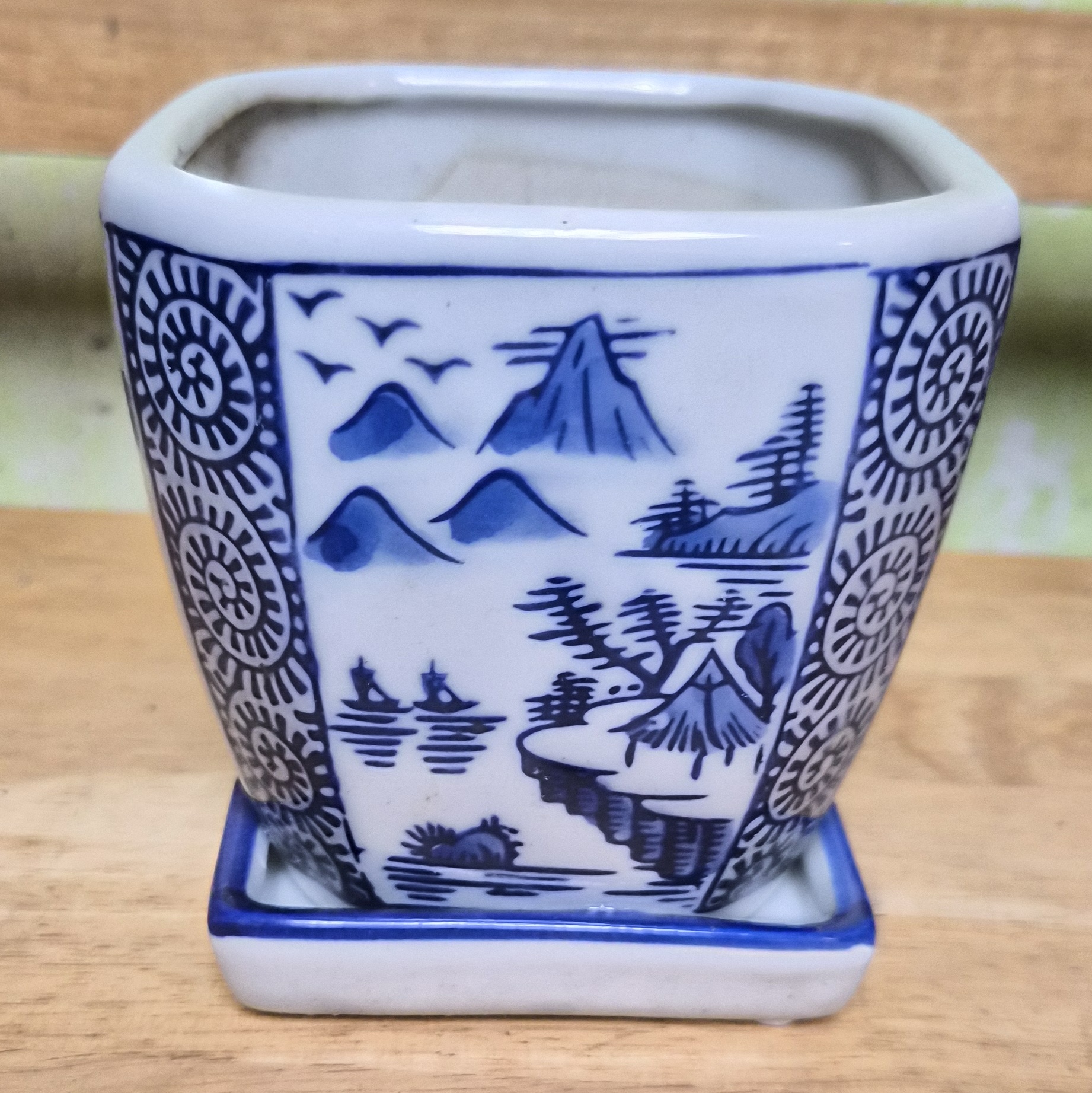 C-Lotus11 Blue/white 4"x 4" high