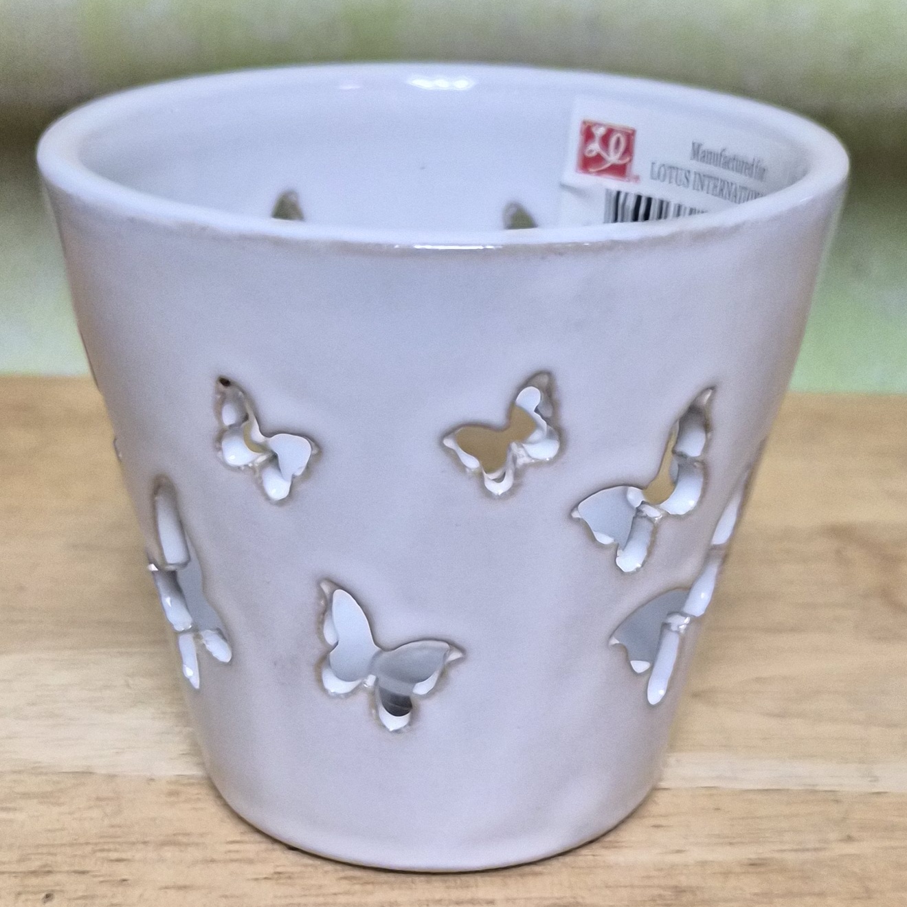 C-Lotus 11 White cut-out butterflies 3" x 3"